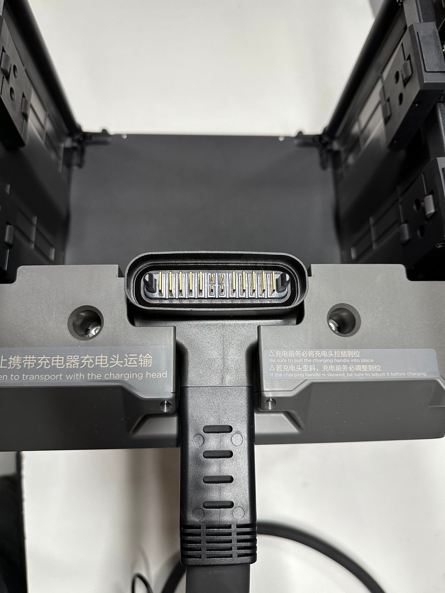 DJI D12000i Charging Extension Cord — product photo